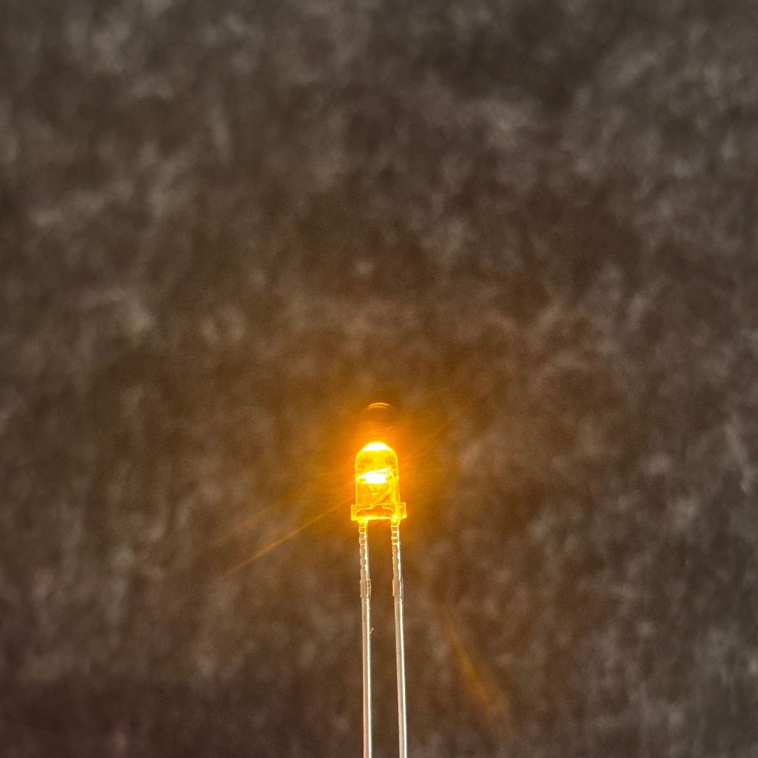 3mm ultra-bright PULSING LED - Yellow