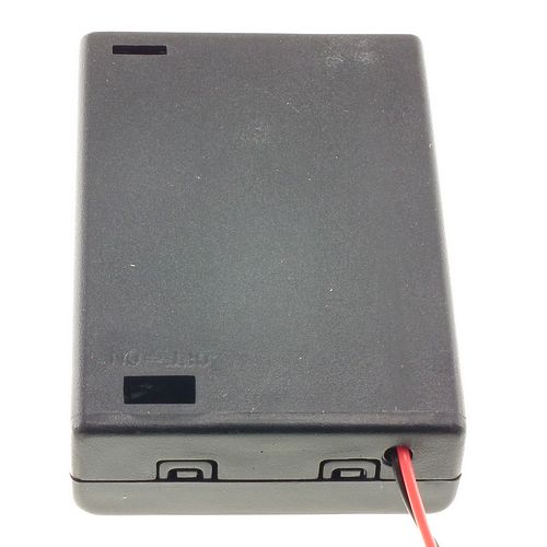 Battery holder for 3 AA batteries with cover (wire connects) 