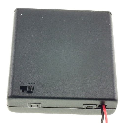 Battery holder for 4 AA batteries with cover and switch