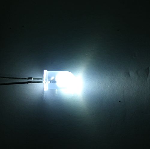 5mm ultra-bright White LED - diffused lens