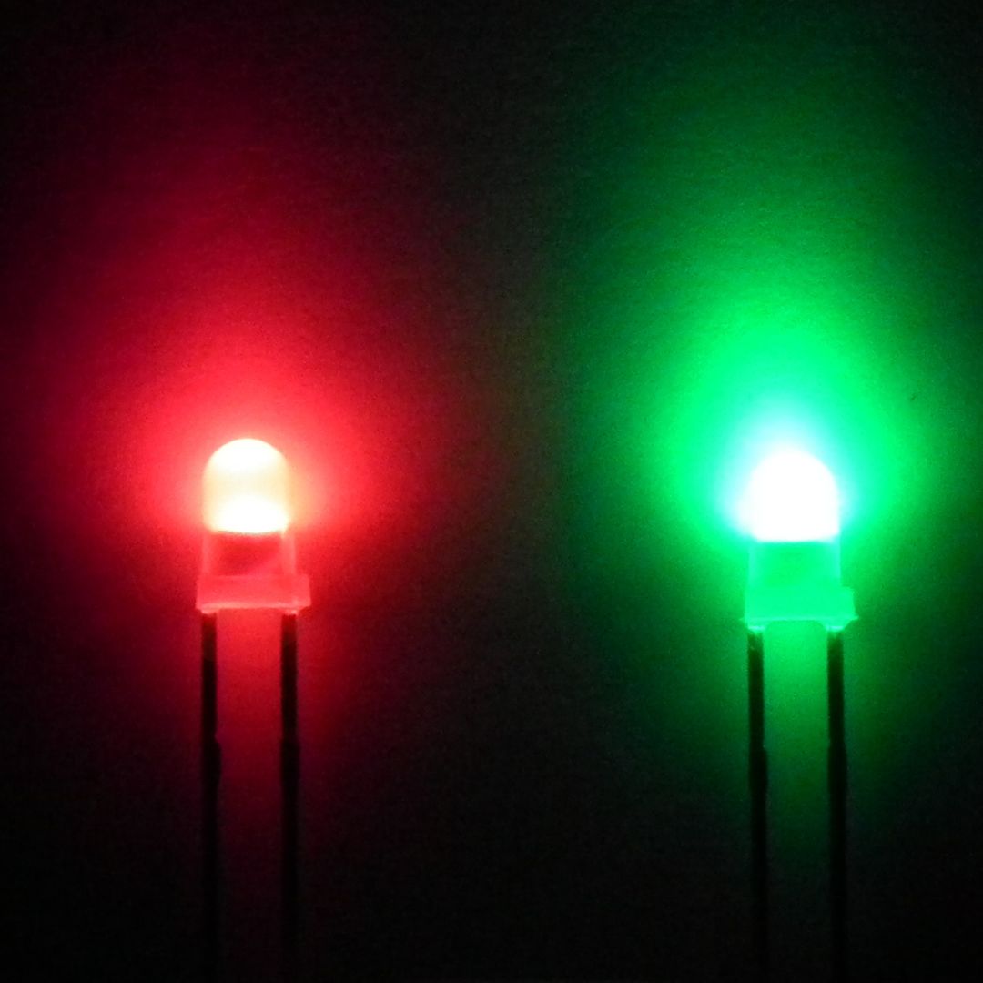 3mm Ultra Bright 2 Lead Bi-colour red/green diffused lens LED